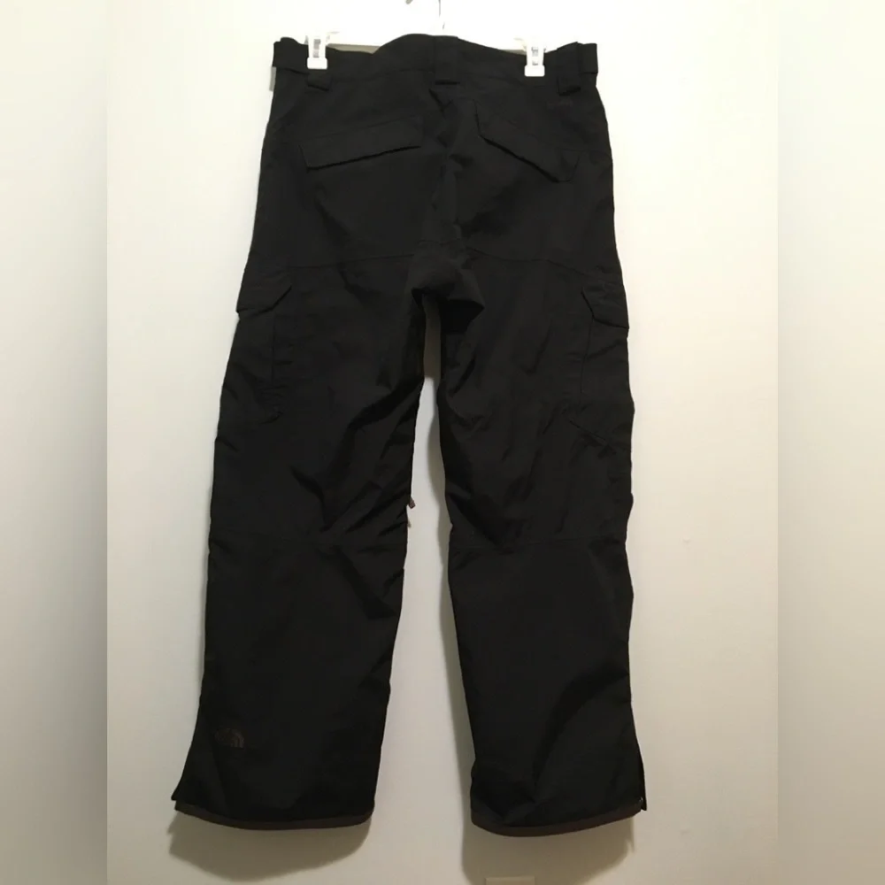 44.The North Face Monte Cryptic Cargo Pants
